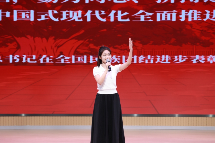 一棵红军树，一脉彝汉情 (1)